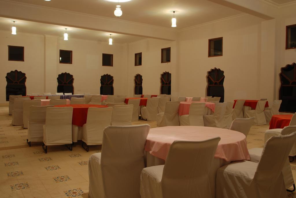 Sara Vilas Hotel Nawalgarh Exterior photo